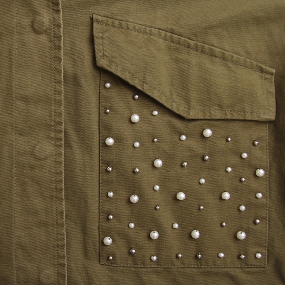 Lea & Viola Pearl Detail Camo Jacket - Picture 5 of 7